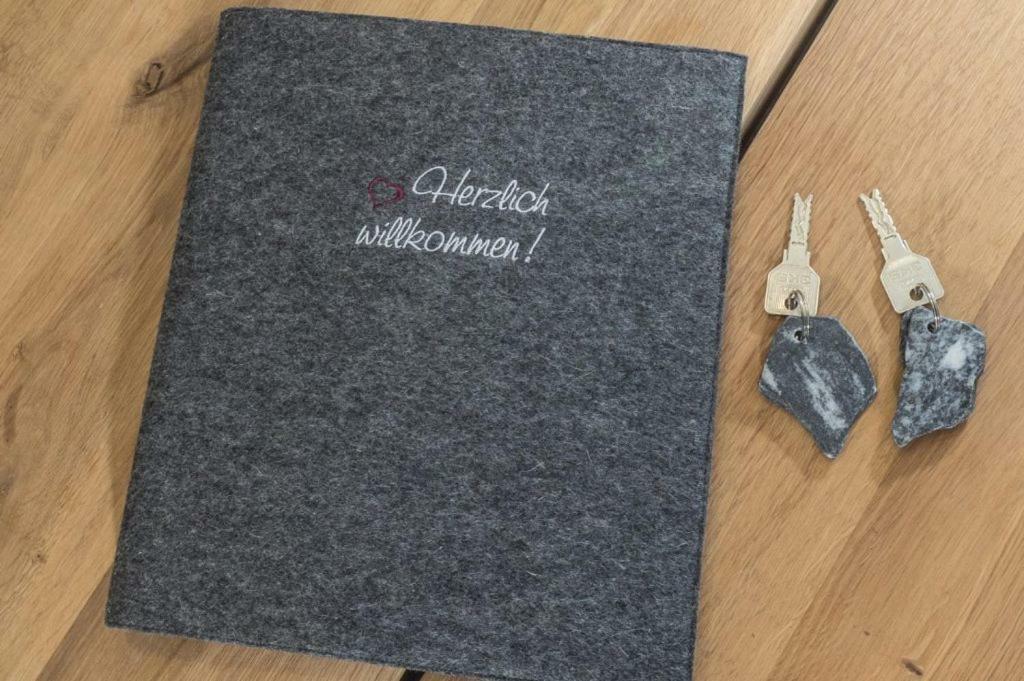 Landresidenz S'Daham Apartment ไฮลิเกนบลูท ภายนอก รูปภาพ