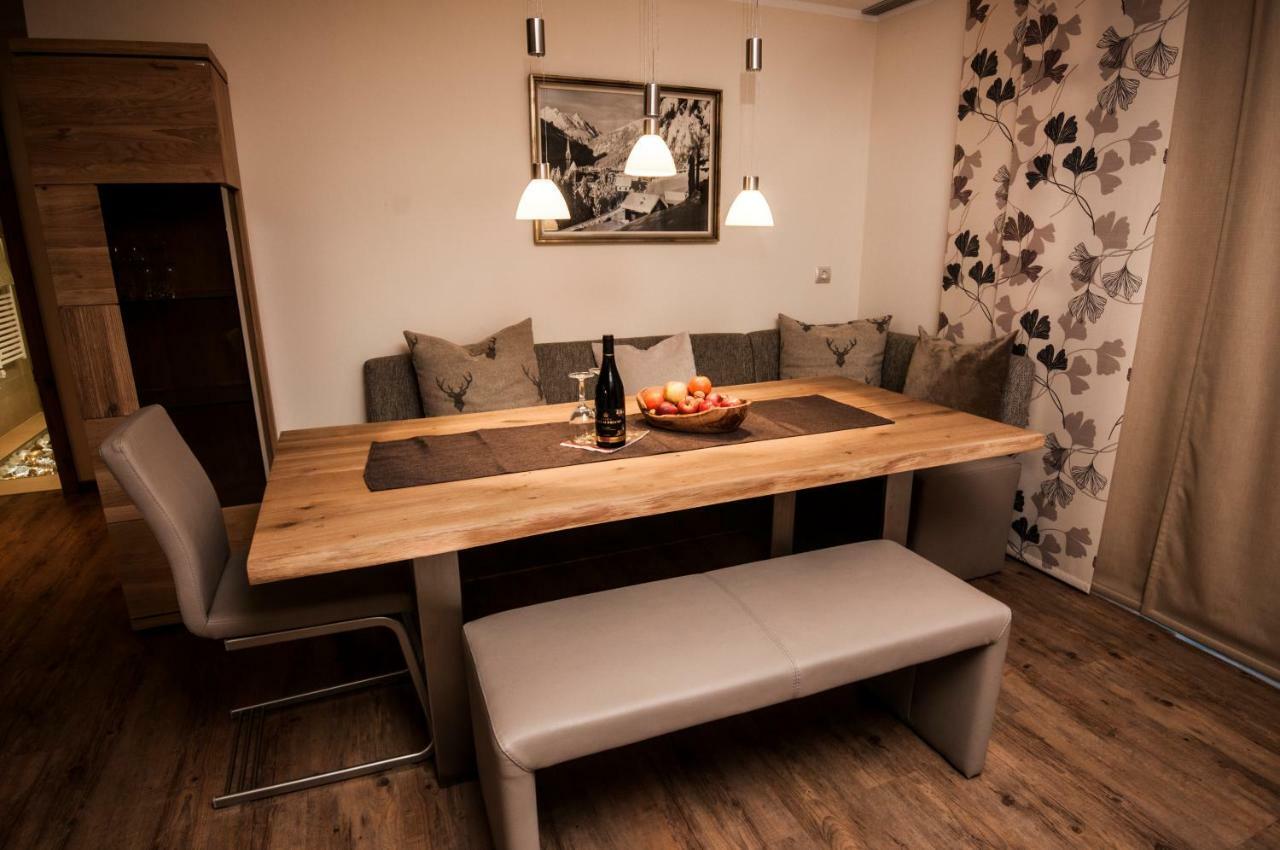 Landresidenz S'Daham Apartment ไฮลิเกนบลูท ภายนอก รูปภาพ